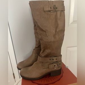 Brand new still in box kohl’s American heritage boots